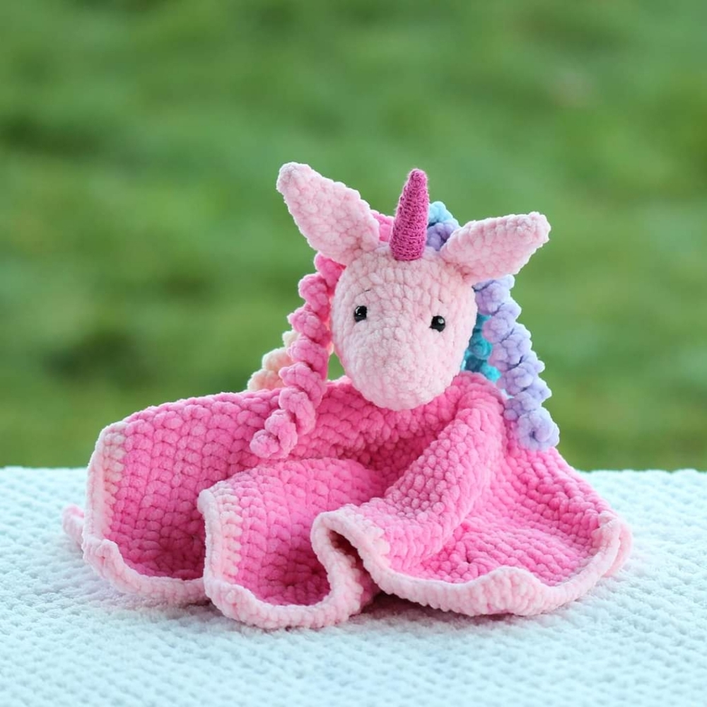 Unicorn baby lovie